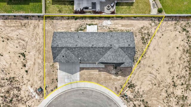 581 Gemini Ct, Twin Falls, ID 83301