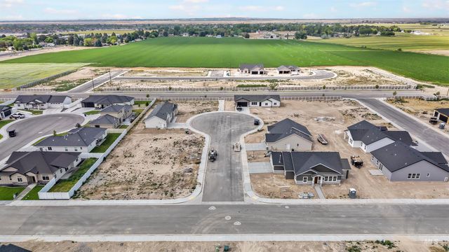 581 Gemini Ct, Twin Falls, ID 83301