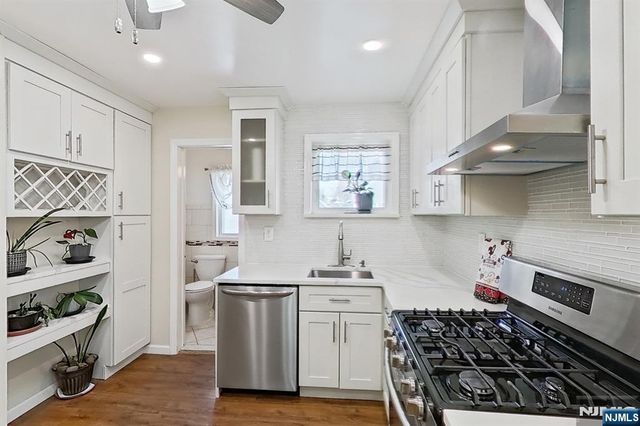 17 Franklin Place, Kearny, NJ 07032