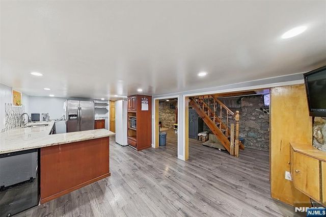 17 Franklin Place, Kearny, NJ 07032