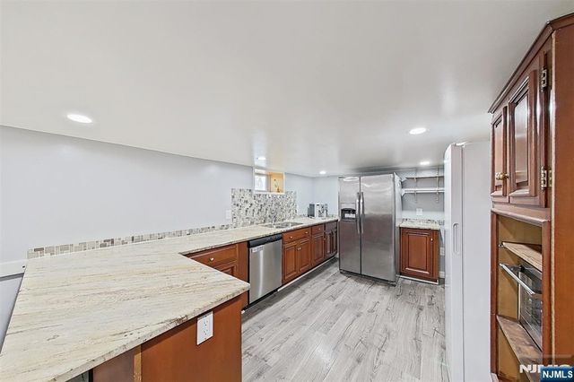 17 Franklin Place, Kearny, NJ 07032