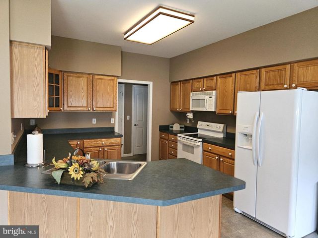 400 PARKWOOD DR, Salisbury, MD 21804