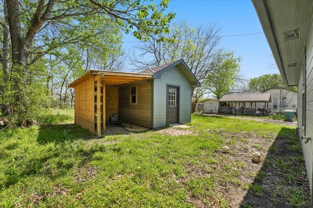 517 S Vaden Street, Sherman, TX 75090