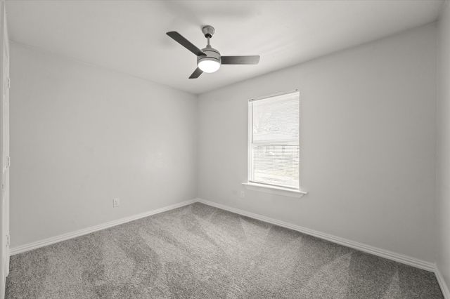 517 S Vaden Street, Sherman, TX 75090