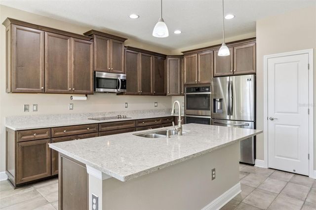 10908 SAGE CANYON DRIVE, Riverview, FL 33578