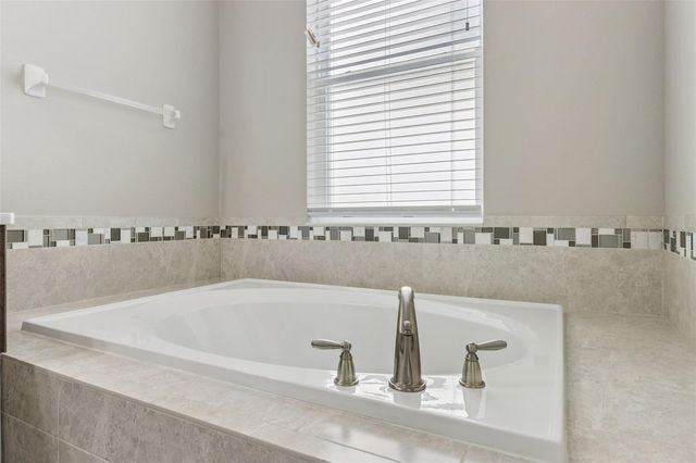 10908 SAGE CANYON DRIVE, Riverview, FL 33578