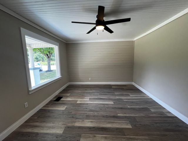 436 Moore Hill Avenue, Corbin, KY 40701