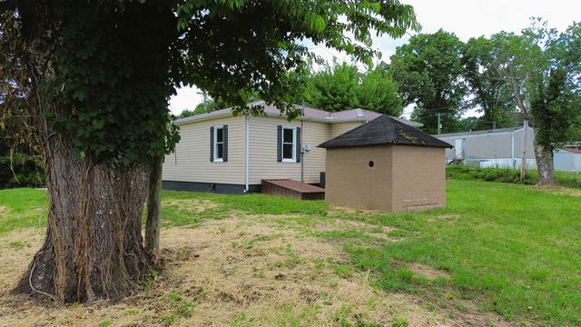 436 Moore Hill Avenue, Corbin, KY 40701
