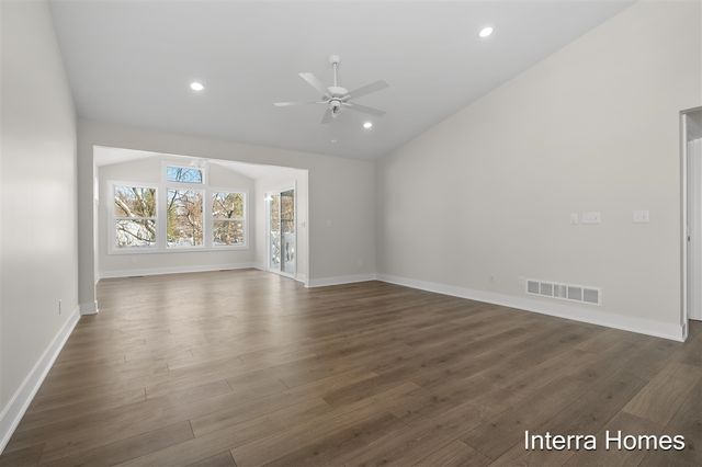 321 Hickory Valley Drive, Kalamazoo, MI 49009