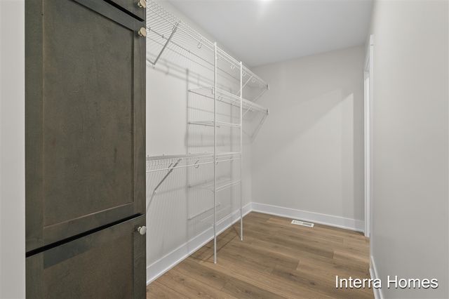 321 Hickory Valley Drive, Kalamazoo, MI 49009