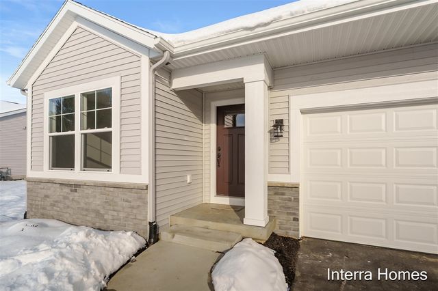 321 Hickory Valley Drive, Kalamazoo, MI 49009