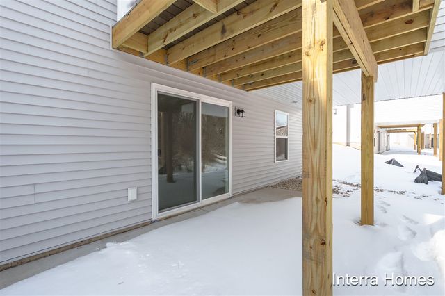 321 Hickory Valley Drive, Kalamazoo, MI 49009