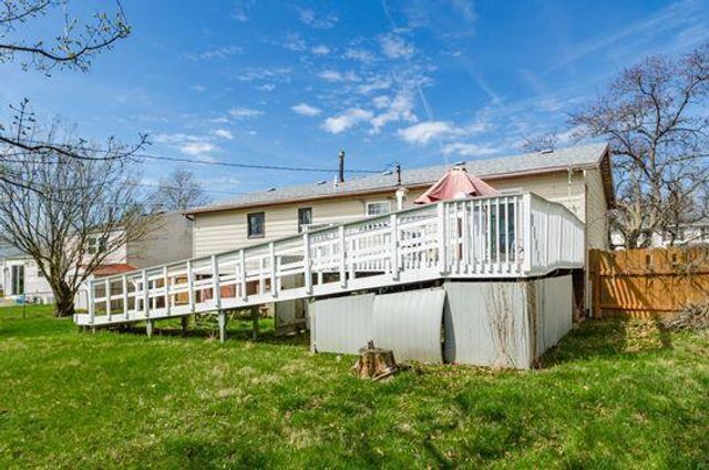 1328 Hilton Drive, Reynoldsburg, OH 43068