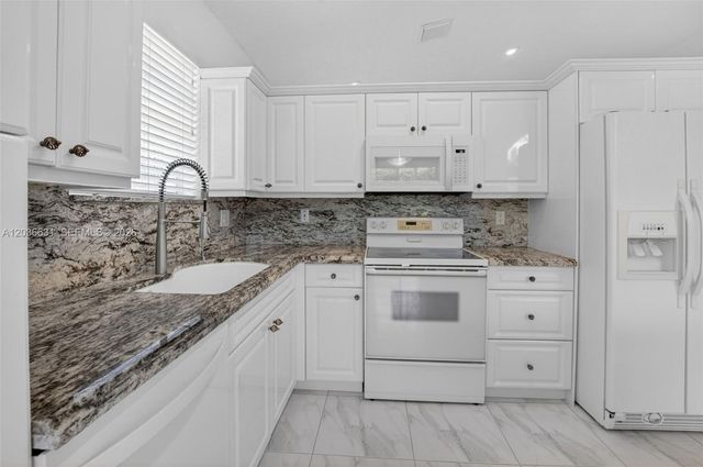 7679 Lemonwood Street, Boynton Beach, FL 33437
