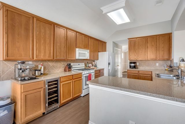 5923 Bogie Way, Pasadena, TX 77505