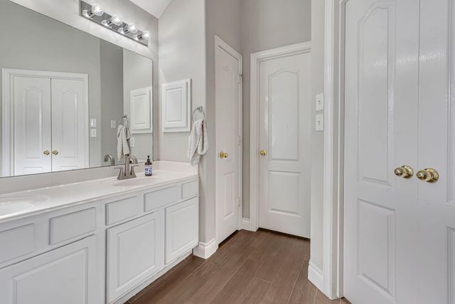 5923 Bogie Way, Pasadena, TX 77505