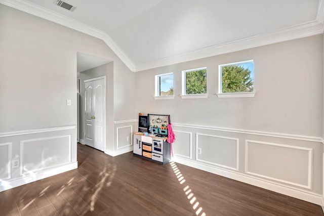 5923 Bogie Way, Pasadena, TX 77505