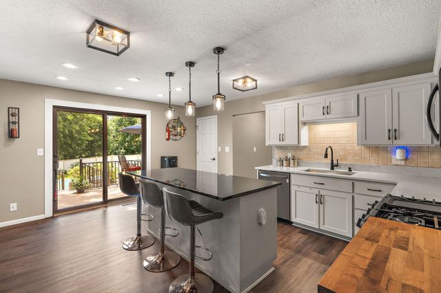 3469 Sycamore Trail SW, Prior Lake, MN 55372
