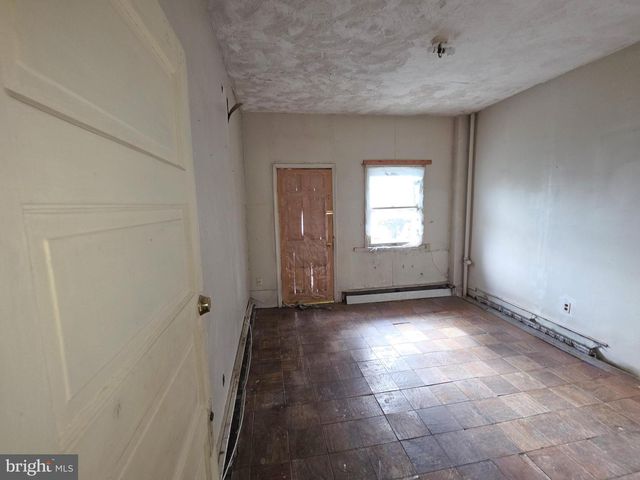 1622 RUXTON AVE, Baltimore, MD 21216