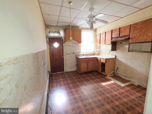 1622 RUXTON AVE, Baltimore, MD 21216