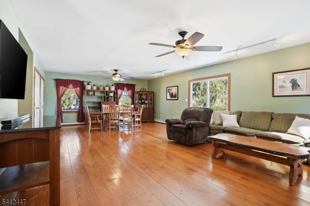 407 Reading St, Pennington Boro, NJ 08534