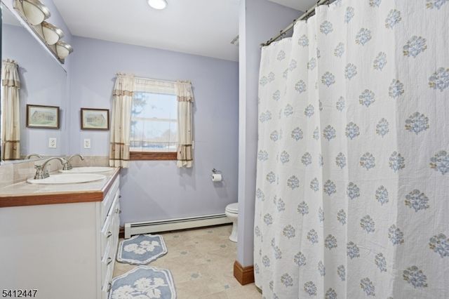 407 Reading St, Pennington Boro, NJ 08534