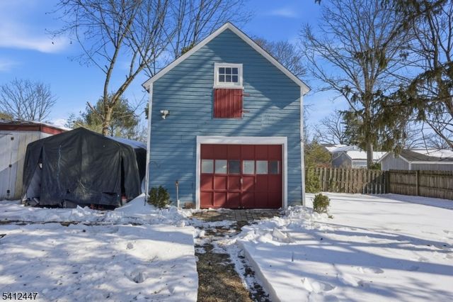 407 Reading St, Pennington Boro, NJ 08534