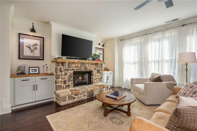 706 Midway Avenue, Canton, GA 30114