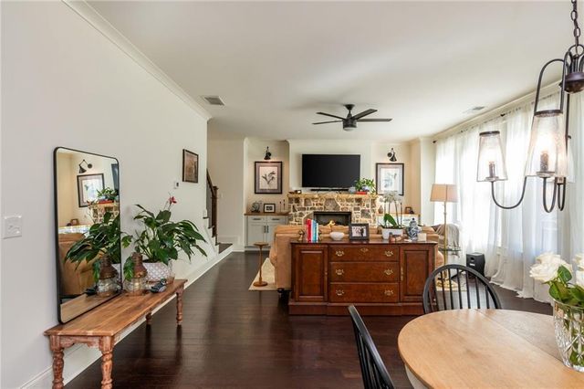 706 Midway Avenue, Canton, GA 30114