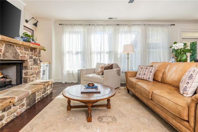 706 Midway Avenue, Canton, GA 30114