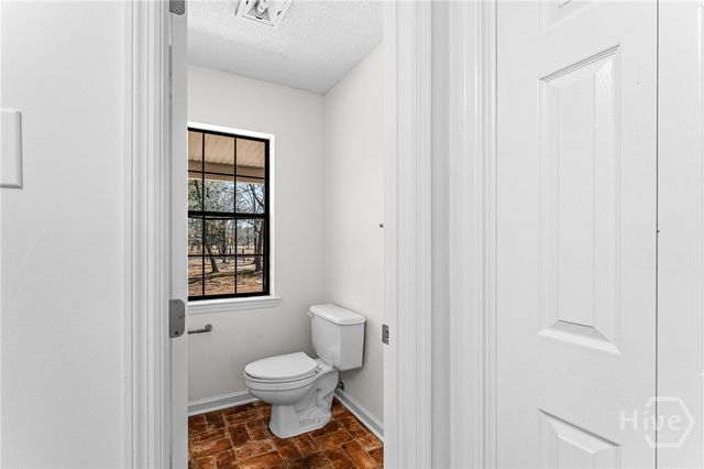 1206 Zittrouer Road, Guyton, GA 31312