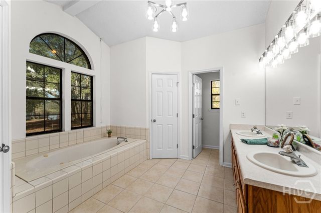 1206 Zittrouer Road, Guyton, GA 31312