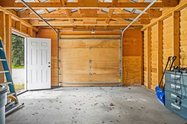 2806 EDDIE LANE, North Pole, AK 99705