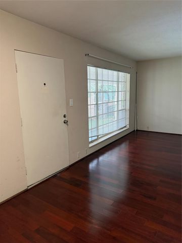 2201 Fountain View Drive 64F, Houston, TX 77057