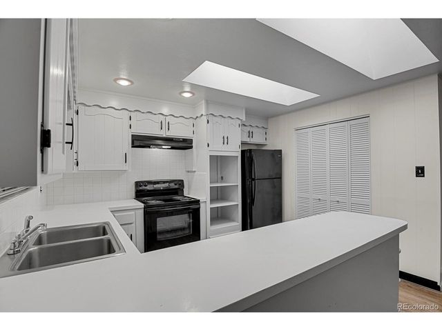 3242 Garland St, Wheat Ridge, CO 80033