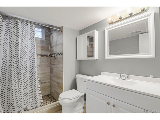 3242 Garland St, Wheat Ridge, CO 80033