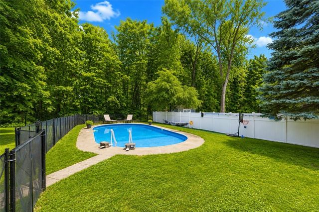 455 Reeves Road, Pittsford, NY 14534