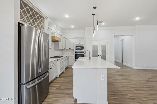 13876 Paseo Perlas Drive, Horizon City, TX 79928