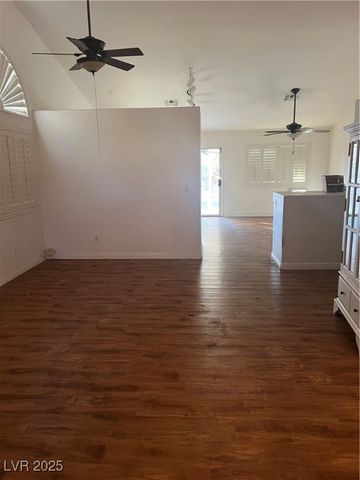 821 Seco Verde Avenue, Henderson, NV 89015