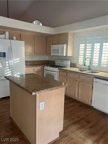 821 Seco Verde Avenue, Henderson, NV 89015