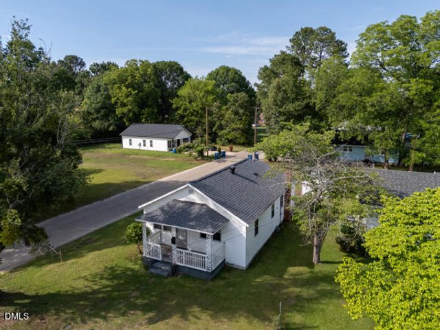 701 E Harnett Street, Dunn, NC 28334