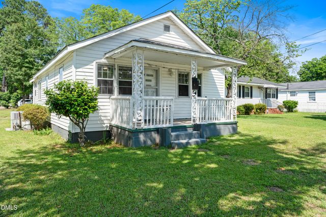701 E Harnett Street, Dunn, NC 28334