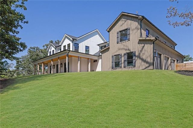 5525 Hubbard Town Road, Cumming, GA 30028