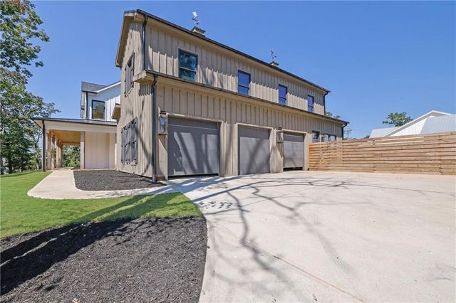 5525 Hubbard Town Road, Cumming, GA 30028