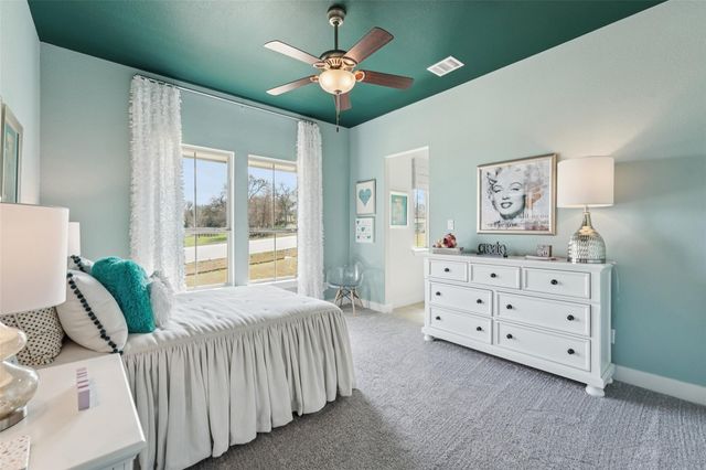 112 Double Eagle Ranch DR, Cedar Creek, TX 78612