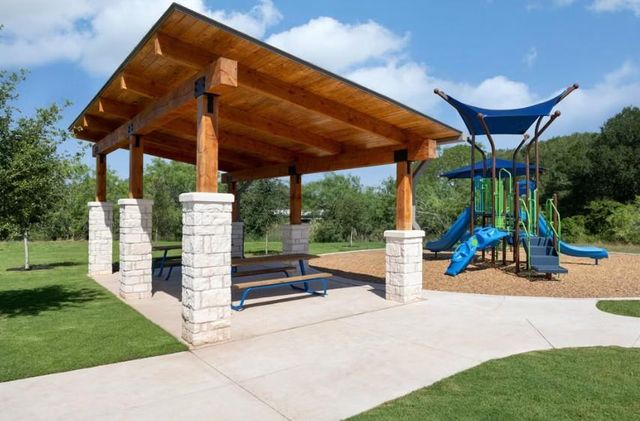 112 Double Eagle Ranch DR, Cedar Creek, TX 78612