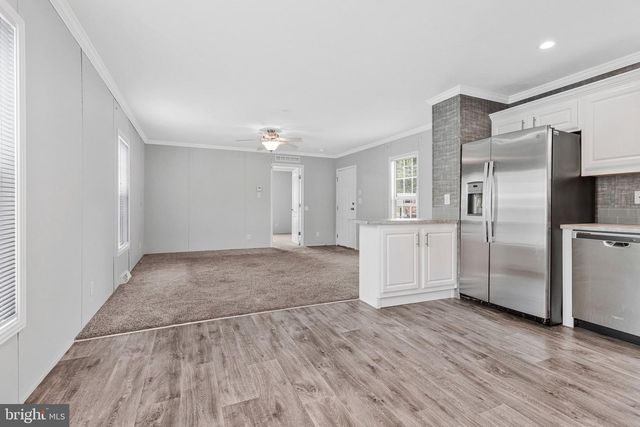 9500 BEECH PARK ST, Capitol Heights, MD 20743