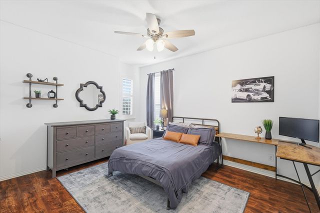 11909 Sundog Way, Fort Worth, TX 76244