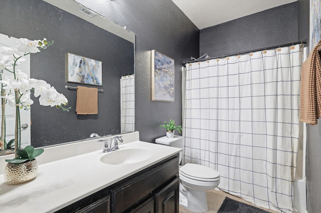 11909 Sundog Way, Fort Worth, TX 76244