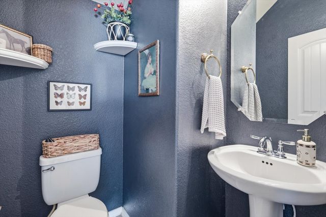 11909 Sundog Way, Fort Worth, TX 76244